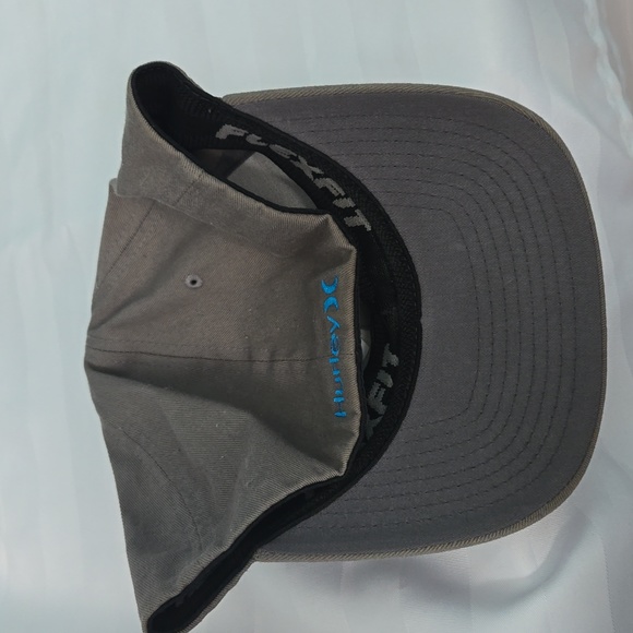 Hurley Baseball Cap - Picture 3 of 6